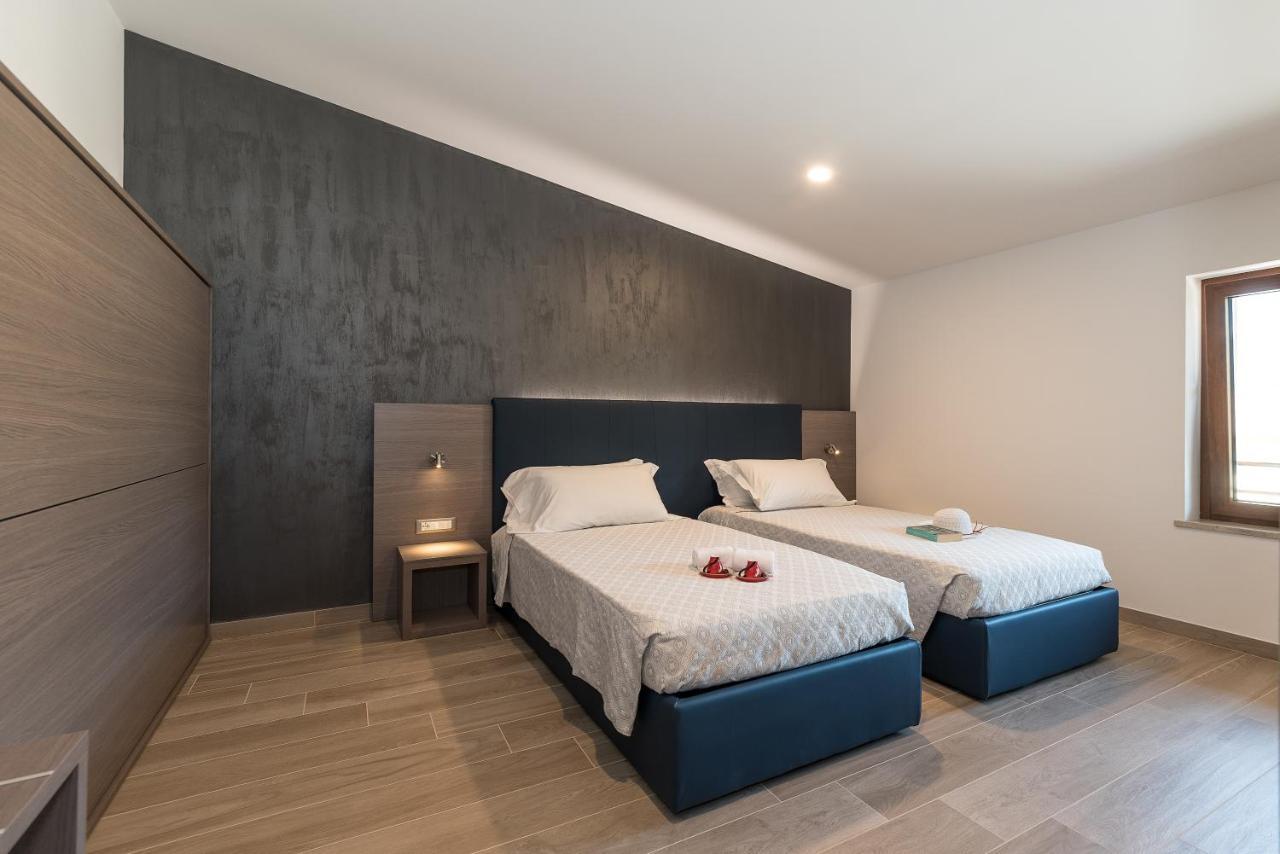Hotel Da Si-Si Gemona del Friuli Buitenkant foto