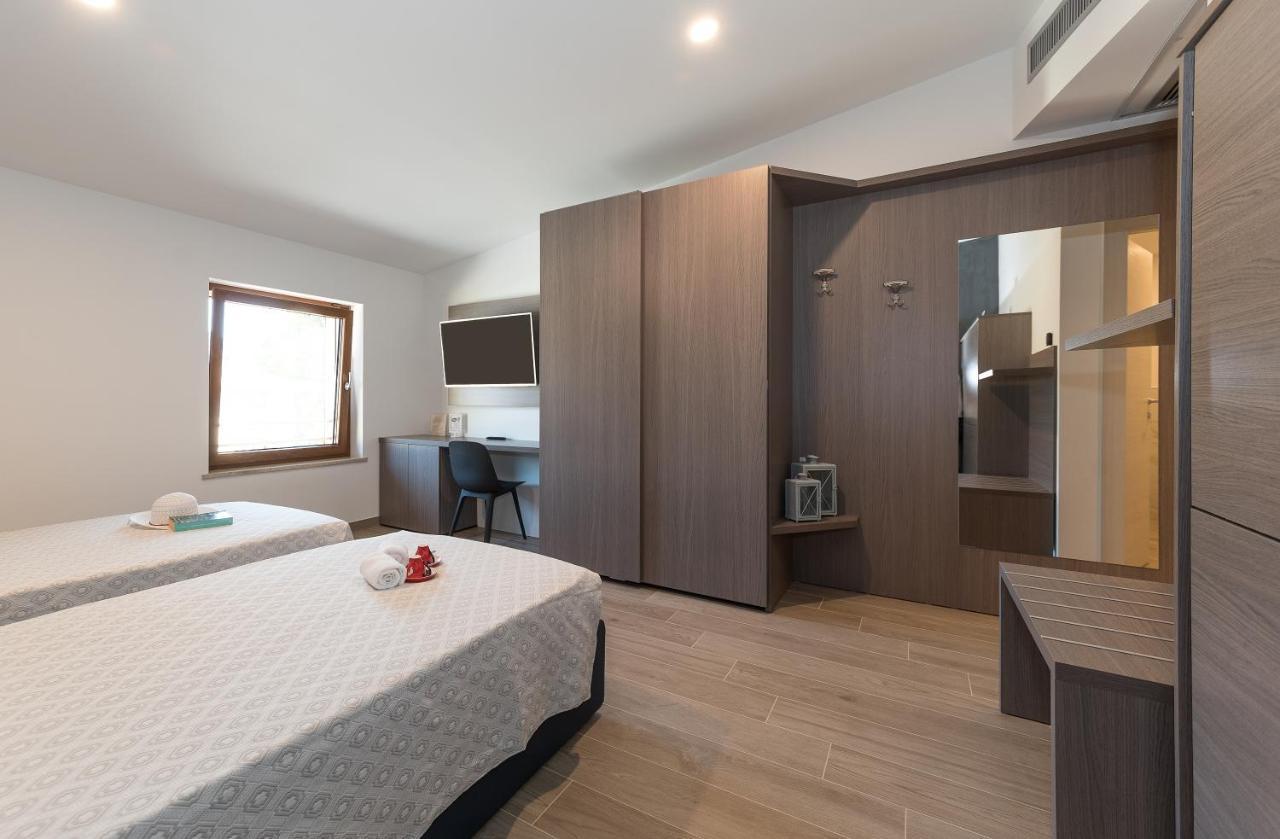 Hotel Da Si-Si Gemona del Friuli Buitenkant foto